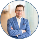 Tim Becker Crop_on_Transparent.png