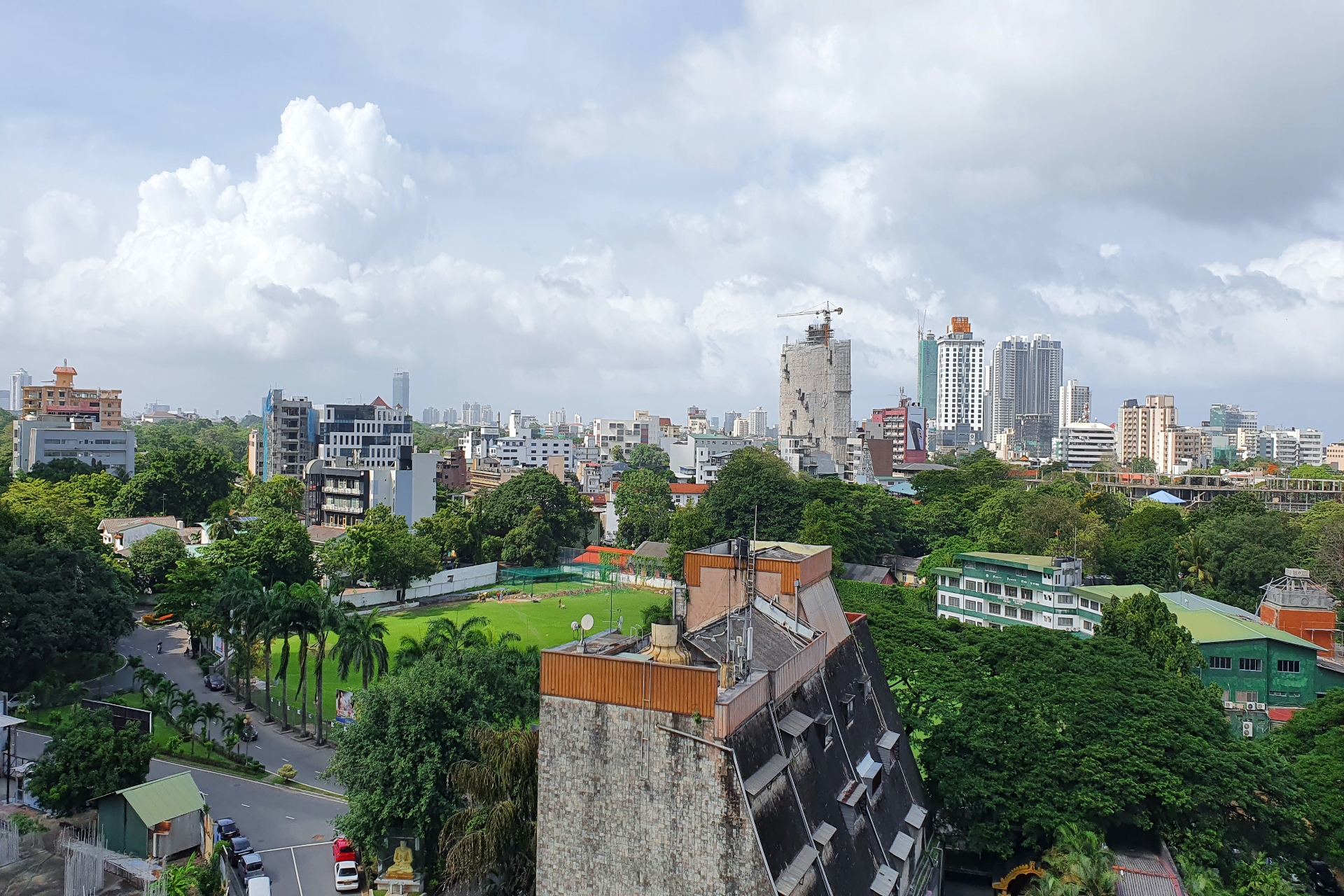 colombo-255410.jpg
