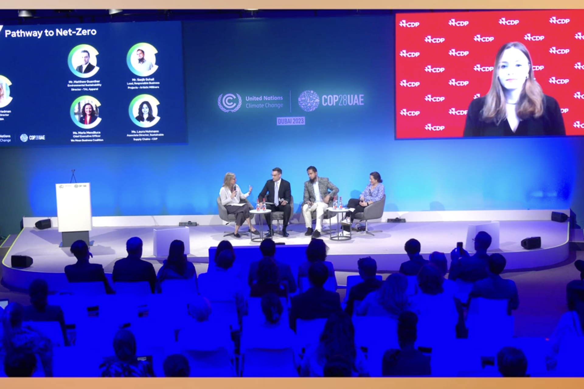 Bildschirm­foto 2023-12-19 um 20.38.28.png