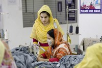 BD_dialog_women_empowerment_high resolution_Copyright Sabrina Asche.jpg