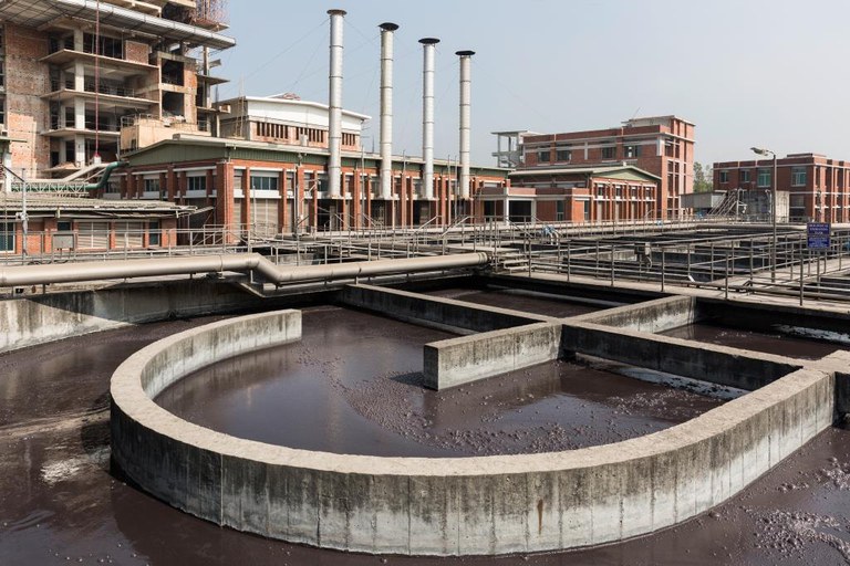 BD_environmental_standards_sewage_plant_small resolution_Copyright Sabrina Asche.jpg