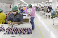 BD_production_floor_leather_2_high resolution_Copyright Sabrina Asche.jpg