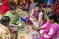 BD_women_cafe_2_high resolution_Copyright Sabrina Asche.jpg